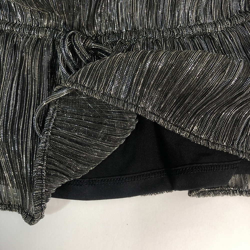 NWT WHBM Women Black/Gold/Silver Shimmer Metallic Off The Shoulder Top - Size S‎ - Picture 10 of 12